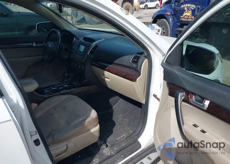 2014 Kia Sorento Lx from USA, damaged, VIN 5XYKT3A63EG496093